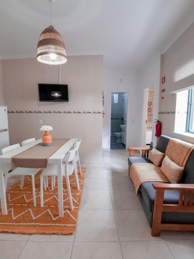 Cantinho Da Praia Apartments Nazaré Eksteriør billede